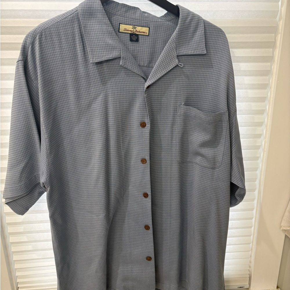 Tommy Bahama Blue Checkered Casual Shirt